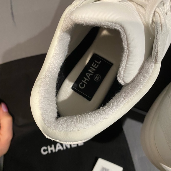🤍BRAND NEW CHANEL WHITE REV TRAINERS🤍 - Picture 9 of 14